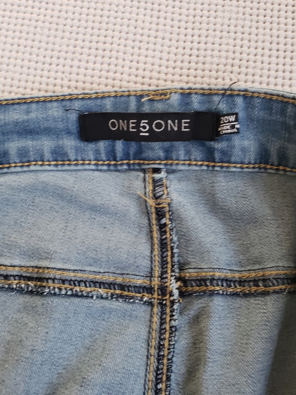 one 5 one Two-Tone Blue Patchwork Flare Jeans 20W Long - Picture 2 of 12